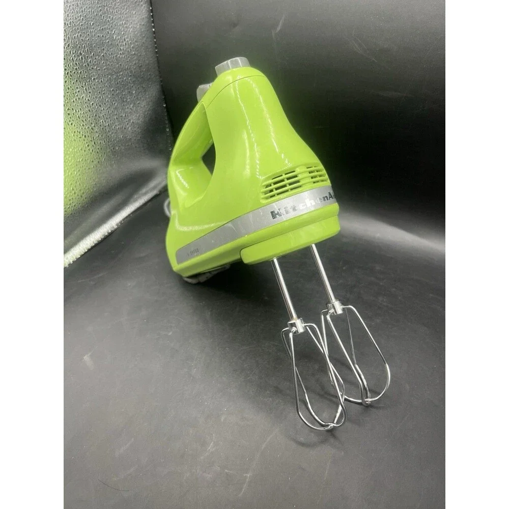 KitchenAid KHM512GA Ultra Power 5 Speed Hand Mixer Green Tested w/ Beaters